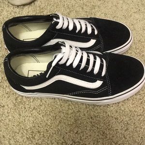 Black vans